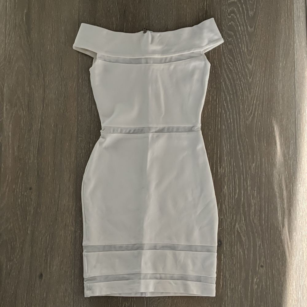 Off the Shoulder White Bodycon Dress - Size Small